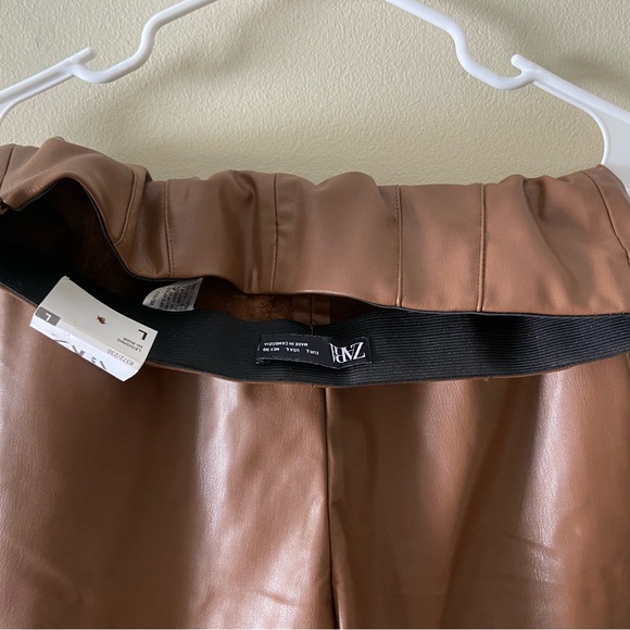 Zara fake leather Legging/Pants - Picture 7 of 7